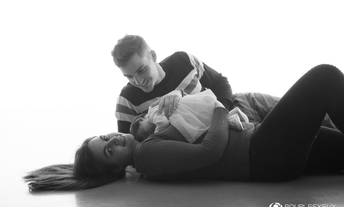 Shooting photo bébé nouveau né genève grossesse enfant enceinte carouge