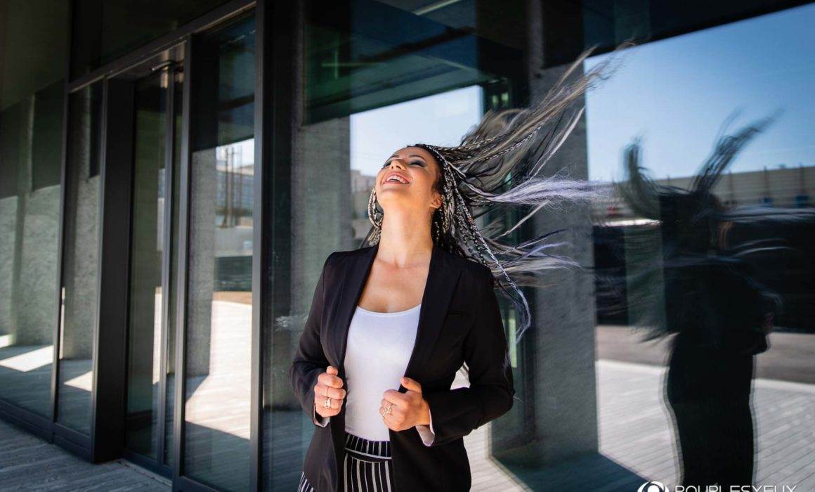 séance photo genève photographe femme maquilleuse maquillage studio suvannasorn portrait corporate make up artist outdoor geneva carouge
